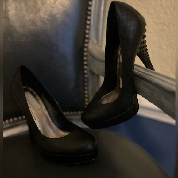 Label Rachel Roy Studded Heels Black Stiletto Size 7 - Picture 16 of 16